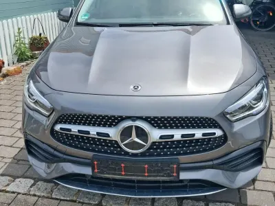 Gebraucht Mercedes GLA250 160 PS (117 kW) 2021 SUV