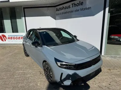 Second-hand Opel Corsa 101 CP (74 kW) 2024 Gri Hatchback