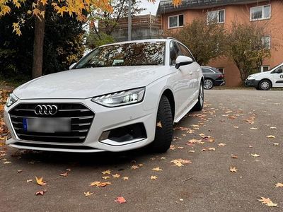 Weiß Gebraucht 2021 Audi A4 Comfort Kombi | 18.500 € (Fairer Preis)