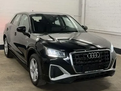 Gebraucht Audi Q2 S-Line 116 PS (85 kW) 2023 Schwarz SUV