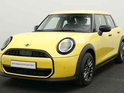 Gelb Gebraucht 2024 Mini Cooper Classic Kleinwagen | 27.647 € (Fairer Preis)