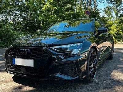 Gebraucht Audi S3 Ambiente 310 PS (228 kW) 2020 Schwarz Limousine
