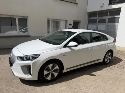 Brugt Hyundai Ioniq Premium 88 kW (120 HK) 2016 Hvid Hatchback