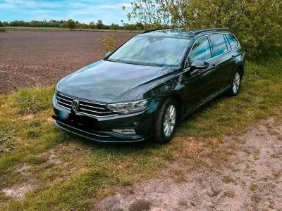 Gebraucht VW Passat Business 150 PS (110 kW) 2020 Schwarz Kombi
