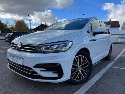 Pure white Gebraucht 2019 VW Touran R-line Van / Kleinbus | 27.799 € (Fairer Preis)