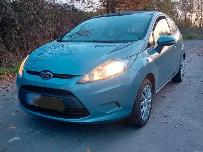 Gebraucht Ford Fiesta 82 PS (60 kW) 2008 Kleinwagen
