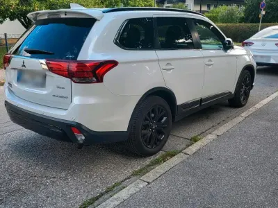 Gebraucht Mitsubishi Outlander Active 150 PS (110 kW) 2019 Weiß SUV