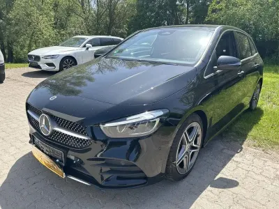 Gebraucht Mercedes B200 AMG line 163 PS (119 kW) 2024 Nachtschwarz  unilack Van / Kleinbus