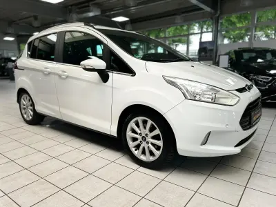 Gebraucht Ford B-MAX Titanium 95 PS (69 kW) 2017 Weiß Van / Kleinbus