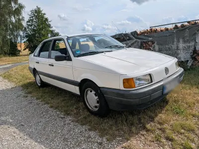 Gebraucht VW Passat 90 PS (66 kW) 1991 Weiß Limousine