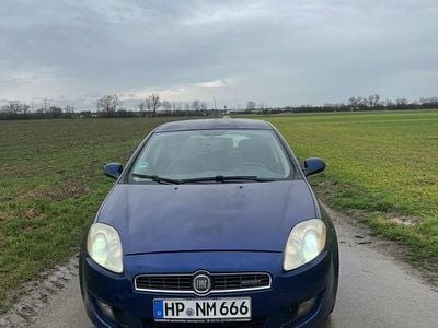 Gebraucht Fiat Bravo Dynamic 120 PS (88 kW) 2007 Blau Kleinwagen
