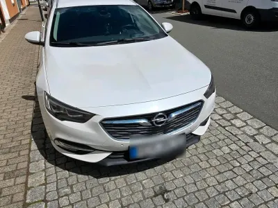 Gebraucht Opel Insignia Business Innovation 209 PS (153 kW) 2018 Weiß Kombi