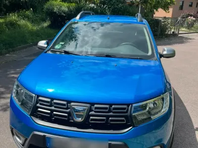 Gebraucht Dacia Sandero 90 PS (66 kW) 2020 Blau Kleinwagen