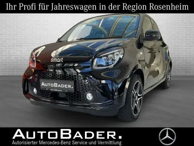 Gebraucht Smart ForFour Electric Drive Pulse 60 kW (82 PS) 2021 Schwarz Limousine
