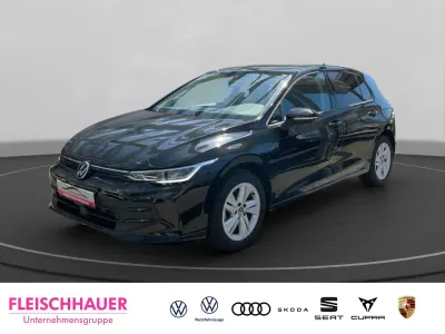 Gebraucht VW Golf VIII Life 116 PS (85 kW) 2025 Schwarz Limousine