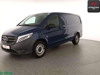 Second-hand Mercedes Vito 190 CP (139 kW) 2019 Albastru Van