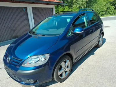 Gebraucht VW Golf Plus Cross United 102 PS (75 kW) 2008 Blau Limousine
