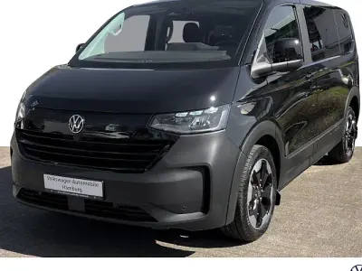 Neu VW Caravelle Life 150 PS (110 kW) 2025 Schwarz Van