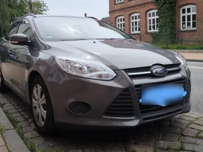 Gebraucht Ford Focus 101 PS (74 kW) 2014 Braun Kombi