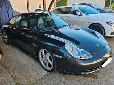 Porsche 911 Carrera
