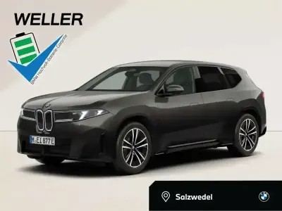 Neu BMW iX3 M Sport 235 kW (320 PS) 2026 Saphirschwarz metallic (schwarz) SUV