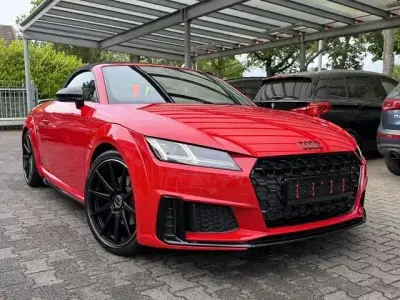 Gebraucht Audi TT Competition 197 PS (144 kW) 2019 Rot Cabrio