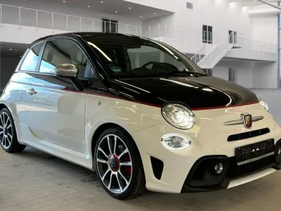 Gebraucht Fiat 500 Abarth 165 PS (121 kW) 2021 Weiß Coupé