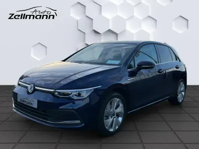 Brugt VW Golf VIII Style 150 HK (110 kW) 2022 Blå Sedan