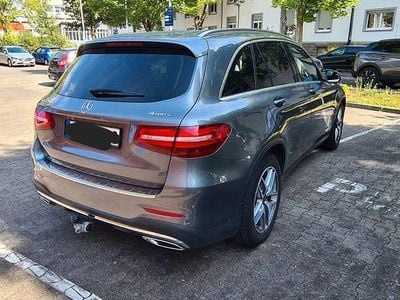 Mercedes GLC250