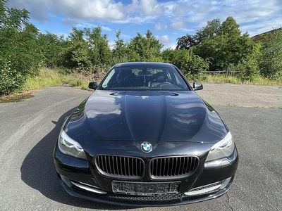 BMW 523