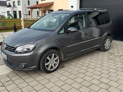 Gebraucht VW Touran 140 PS (102 kW) 2012 Grau Van / Kleinbus