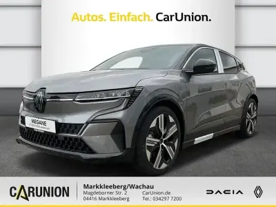 Używany Renault Megane E-Tech Iconic 160 kW (218 KM) 2024 Szary Sedan/Limuzyna