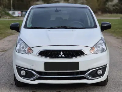 Gebraucht Mitsubishi Space Star Active 80 PS (58 kW) 2019 Weiß Kleinwagen