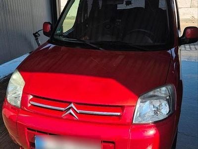 Gebraucht Citroën Berlingo 90 PS (66 kW) 2007 Rot Van / Kleinbus