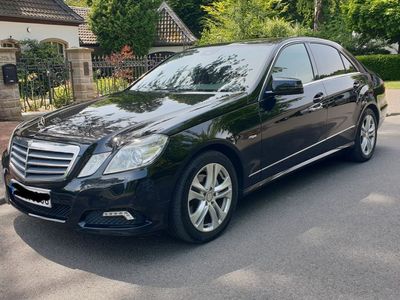 Mercedes E200