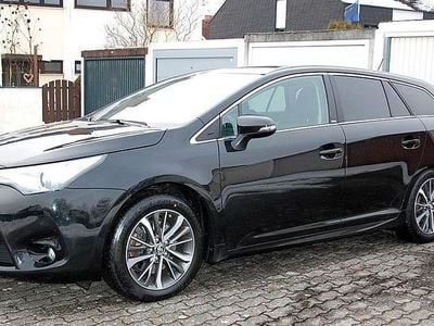 Gebraucht Toyota Avensis Edition-S 143 PS (105 kW) 2016 Schwarz Kombi