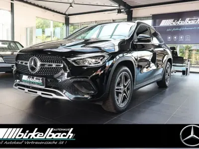 Gebraucht Mercedes GLA200 Style 163 PS (119 kW) 2020 Schwarz SUV
