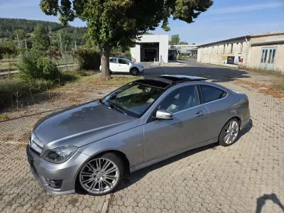 Gebraucht Mercedes C180 AMG Edition 1 156 PS (114 kW) 2011 Silber Coupé