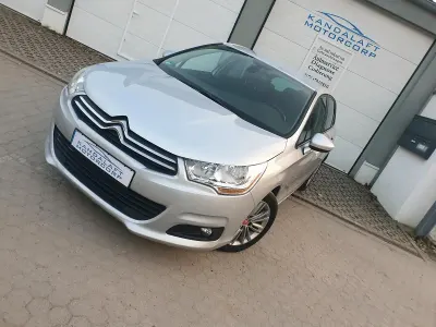 Gebraucht Citroën C4 120 PS (88 kW) 2012 Silber Kleinwagen