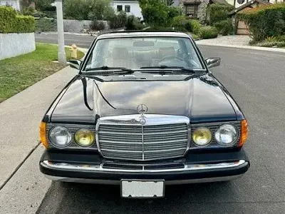 Gebraucht Mercedes 300 125 PS (91 kW) 1985 Blau Coupé