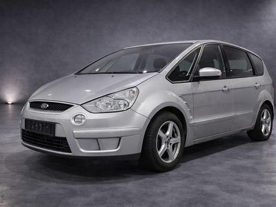 Gebraucht Ford S-MAX Titanium 145 PS (106 kW) 2008 Silber Van / Kleinbus