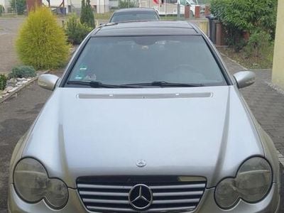 Mercedes C200