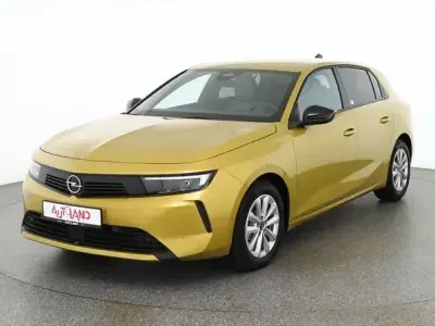Gebraucht Opel Astra Business 131 PS (96 kW) 2025 Gelb Kleinwagen