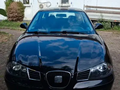 Gebraucht Seat Ibiza 75 PS (55 kW) 2005 Schwarz Kleinwagen