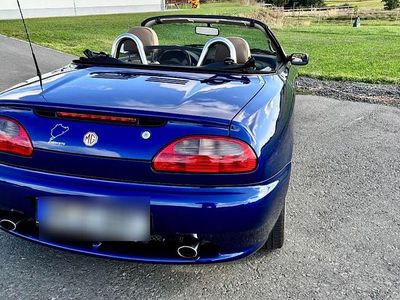 MG F