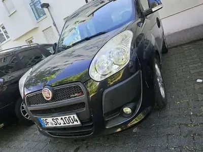 Gebraucht Fiat Doblò 135 PS (99 kW) 2012 Van / Kleinbus