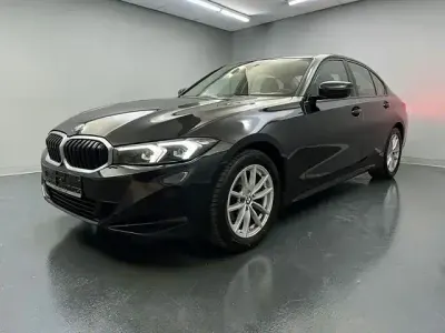 Używany BMW 320 Shadowline 190 KM (139 kW) 2023 Czarny Sedan/Limuzyna
