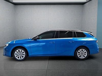 Blau Gebraucht 2023 Opel Astra Kombi | 21.349 € (Guter Preis)