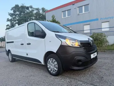 Gebraucht Renault Trafic Komfort 120 PS (88 kW) 2019 Gletscherweiss Van / Kleinbus