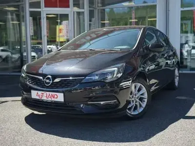 Gebraucht Opel Astra Edition 110 PS (80 kW) 2020 Onyx schwarz metallic Limousine
